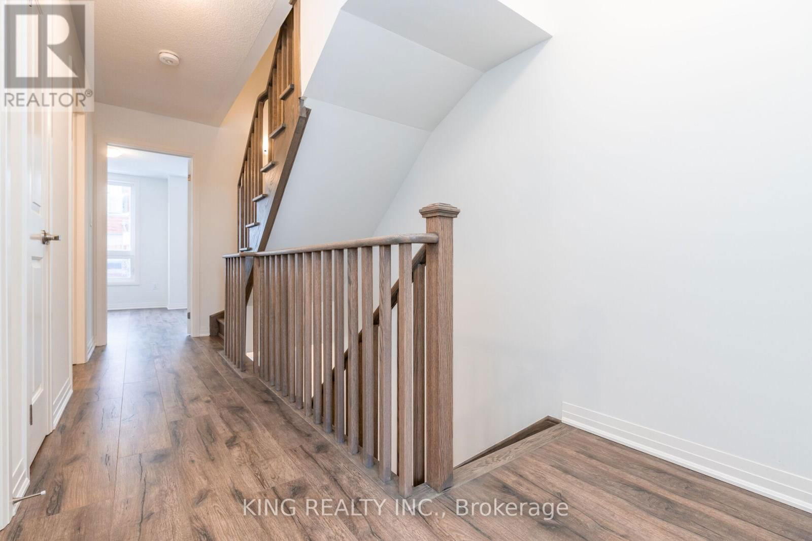 1724 PLEASURE VALLEY PATH Image 24