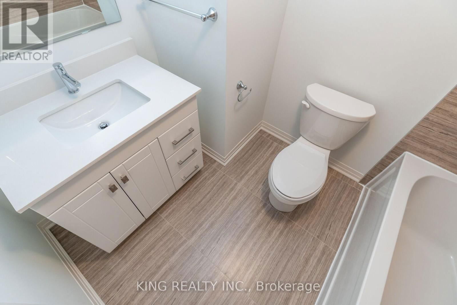1724 PLEASURE VALLEY PATH Image 34
