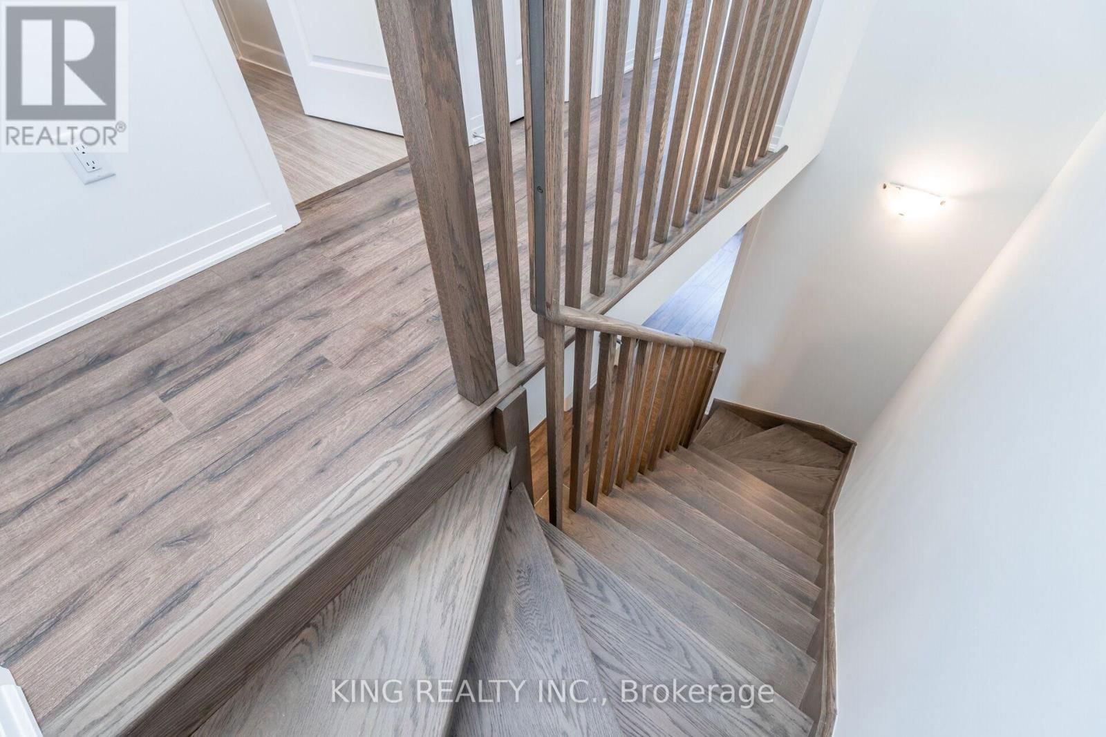1724 PLEASURE VALLEY PATH Image 35