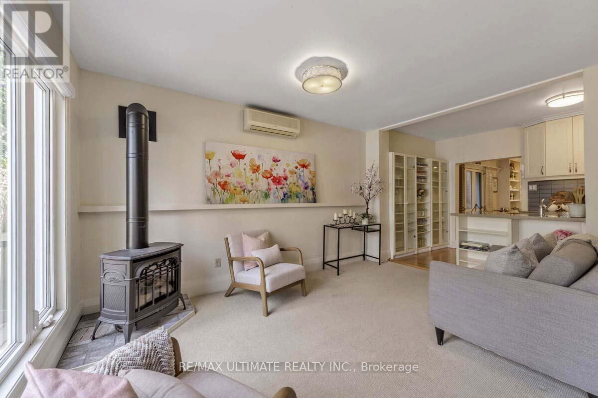 143 GLENMORE ROAD Image 17