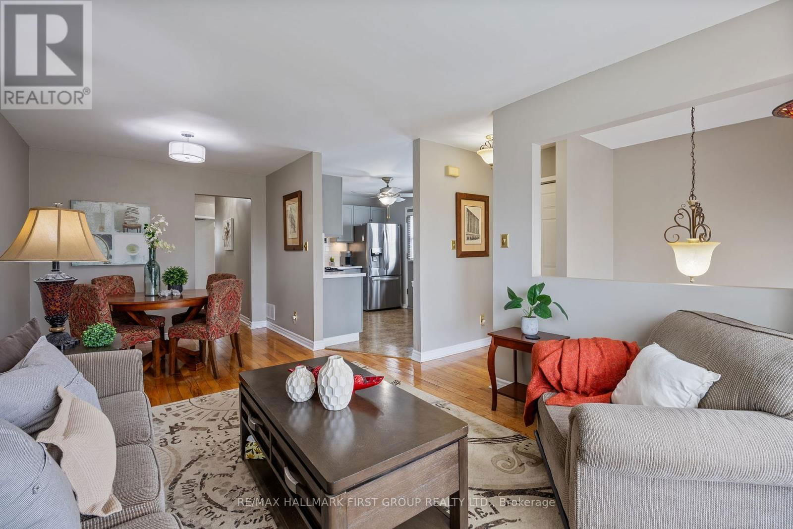 676 FROBISHER COURT Image 11