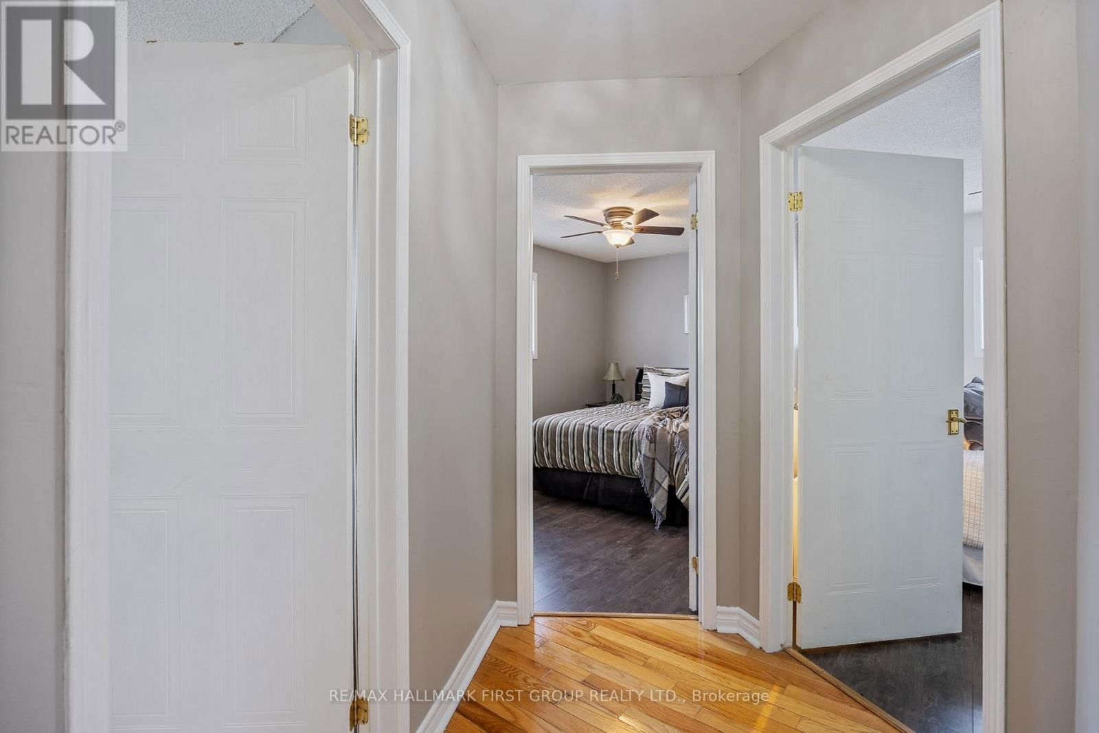 676 FROBISHER COURT Image 20
