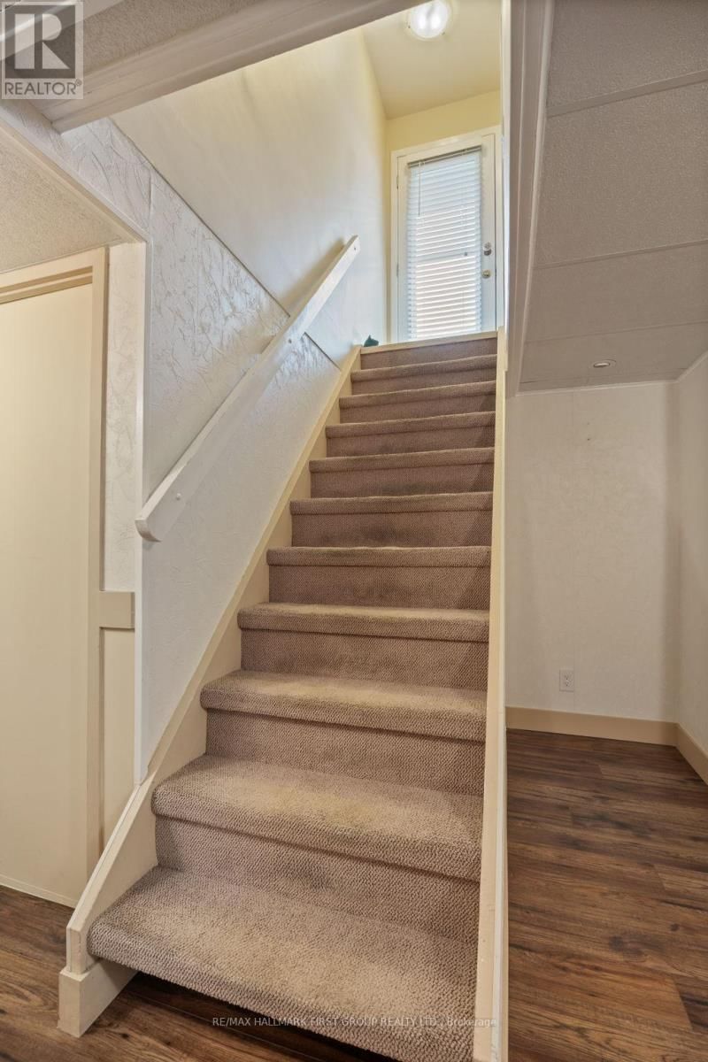 526 JULIANA DRIVE Image 25