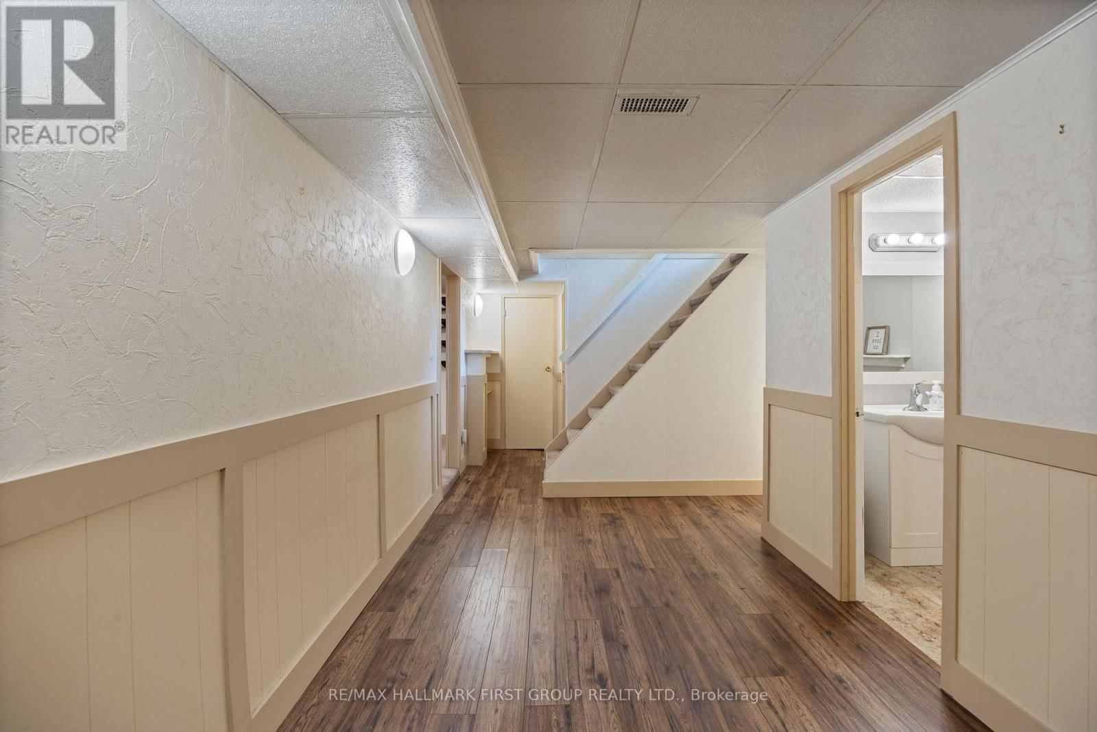 526 JULIANA DRIVE Image 26
