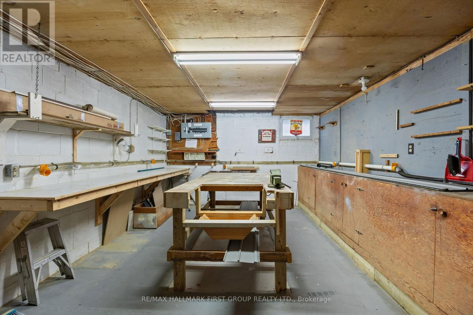526 JULIANA DRIVE Image 34
