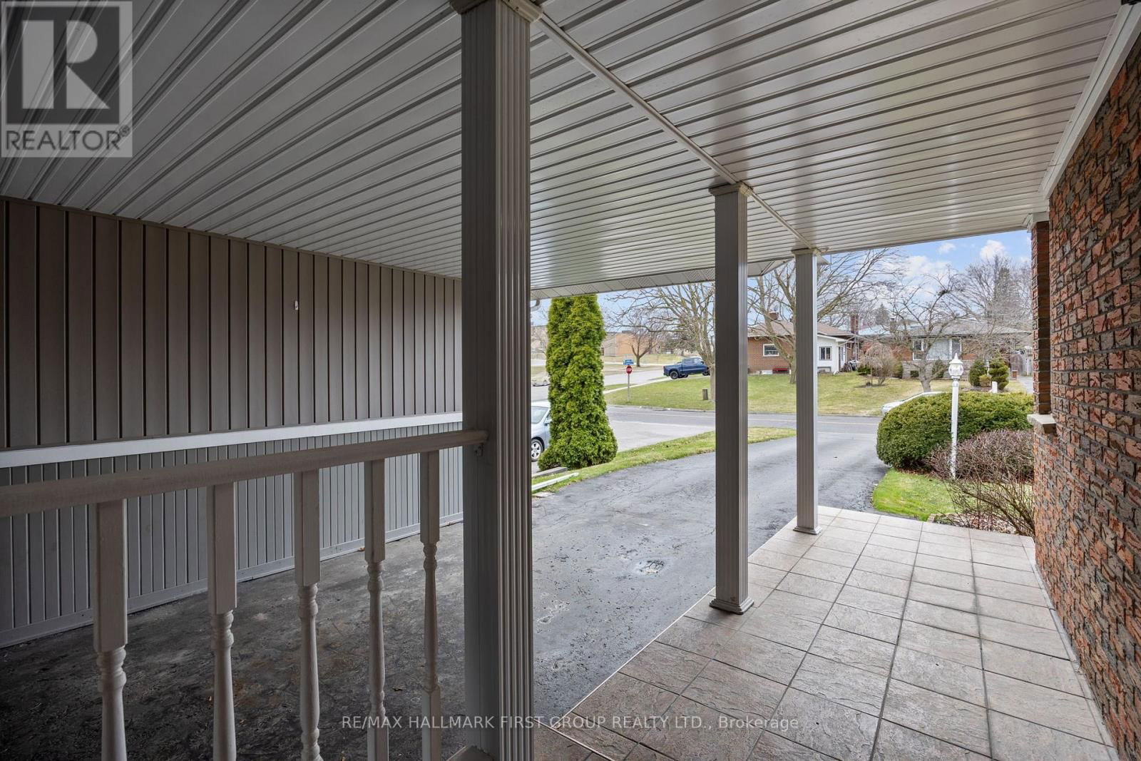 526 JULIANA DRIVE Image 4