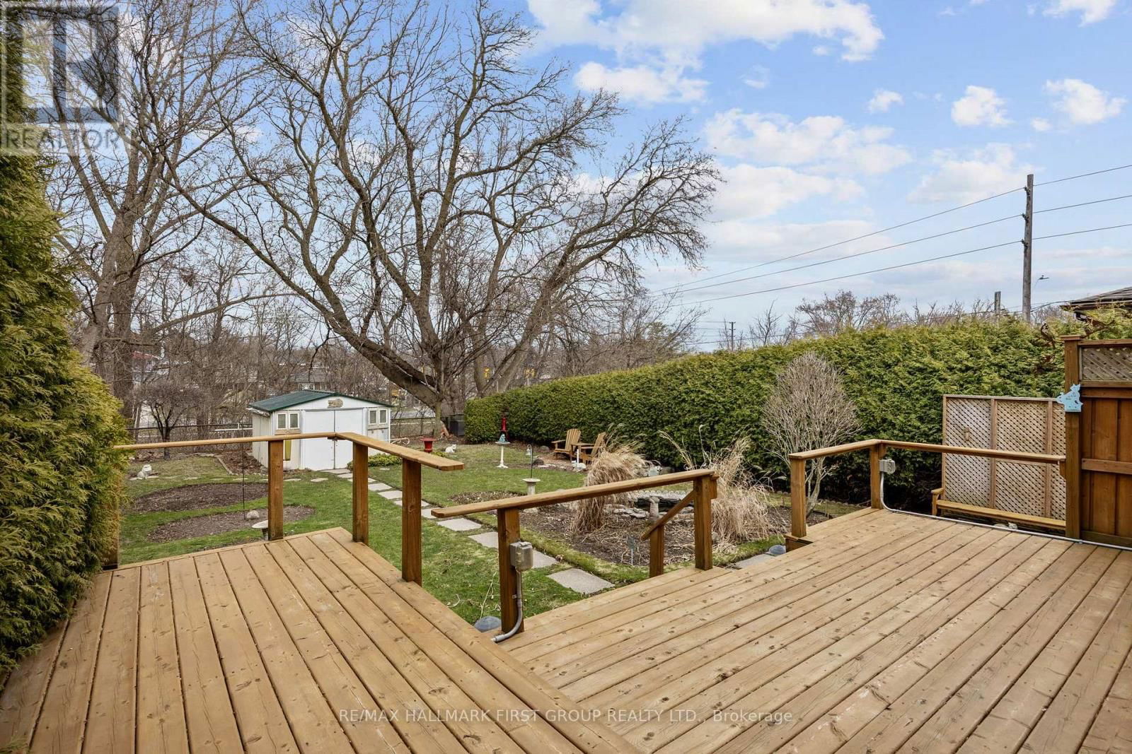 526 JULIANA DRIVE Image 40
