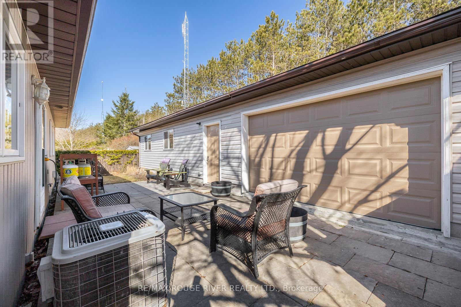 14 - 10126 LONGSAULT ROAD Image 32