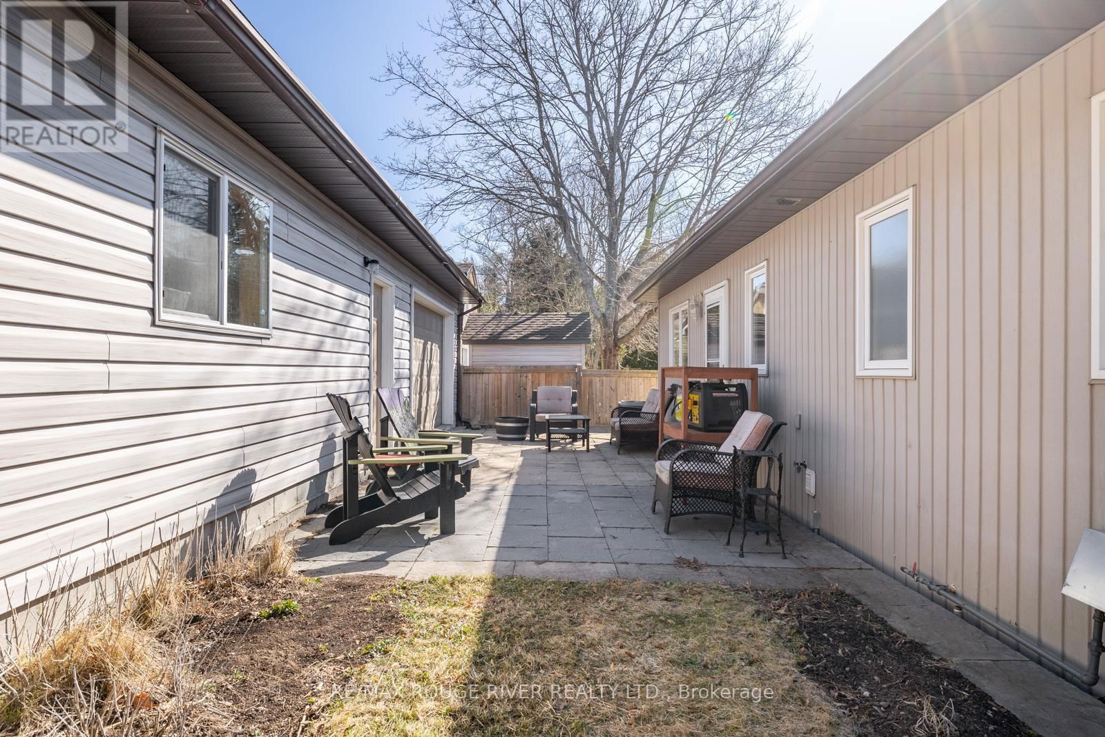 14 - 10126 LONGSAULT ROAD Image 35