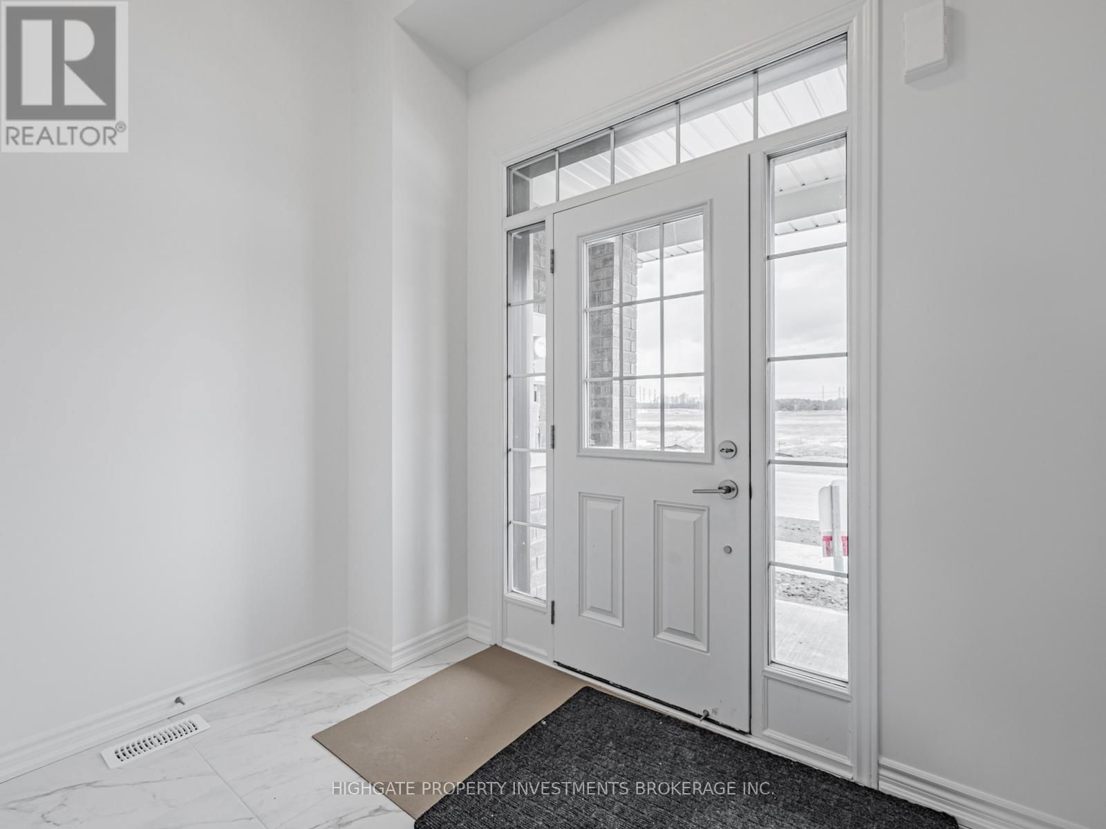 71 REIGATE AVENUE Image 2