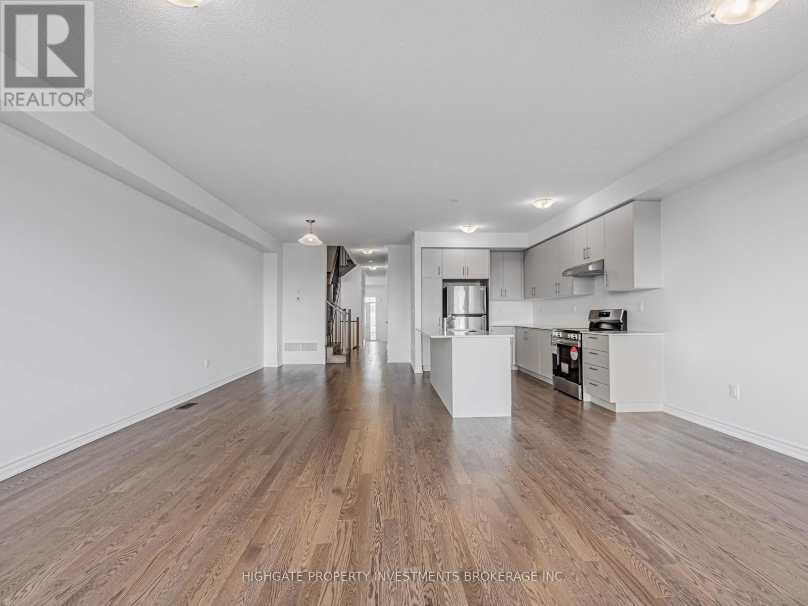 71 REIGATE AVENUE Image 9