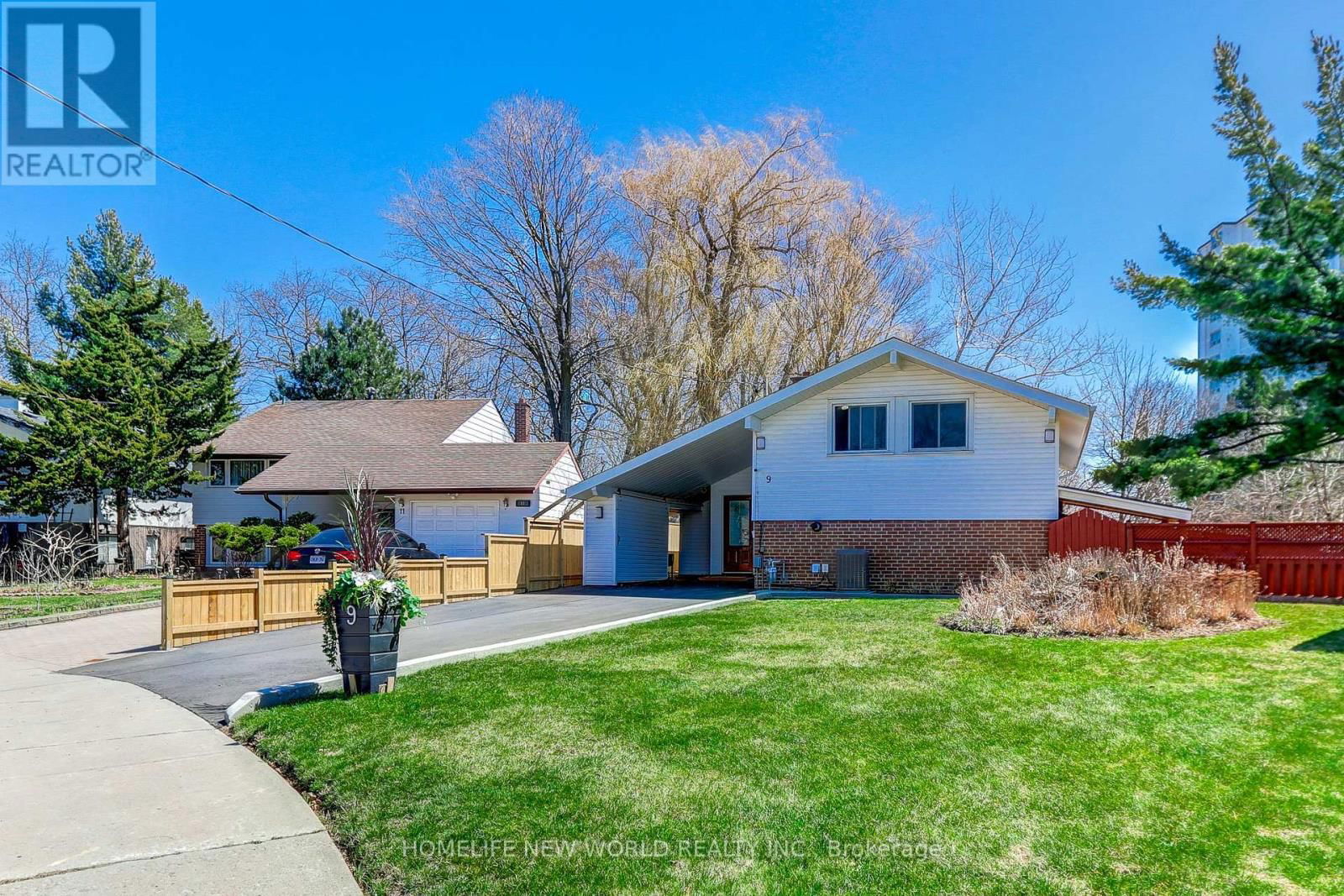 9 LADYSBRIDGE DRIVE Image 1