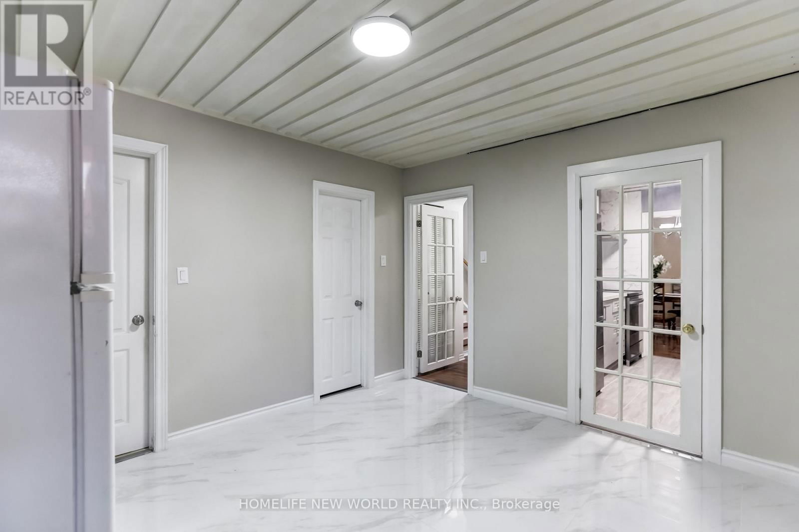 9 LADYSBRIDGE DRIVE Image 17