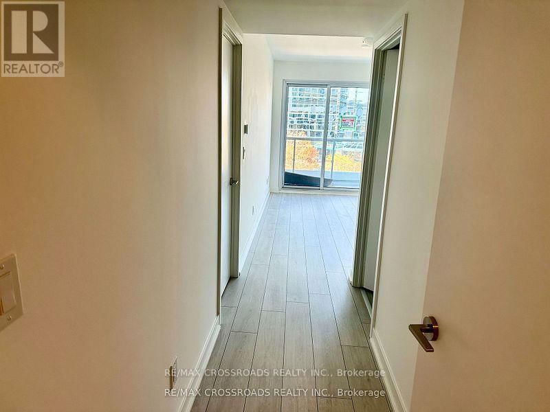 603 - 2033 KENNEDY ROAD Image 6