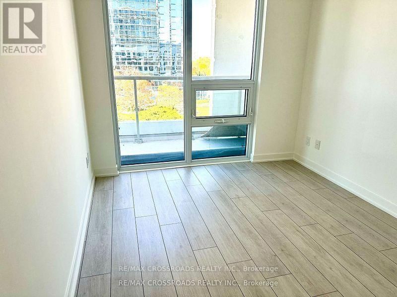 603 - 2033 KENNEDY ROAD Image 7
