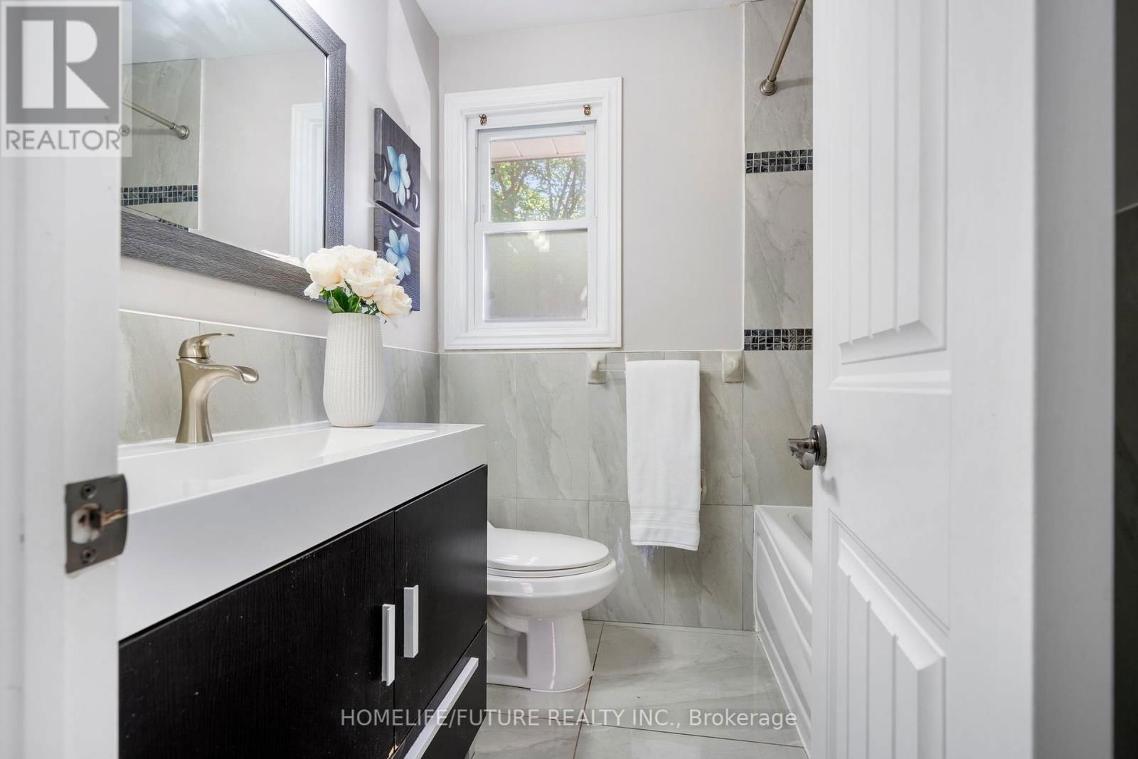 25 PEKING ROAD Image 22