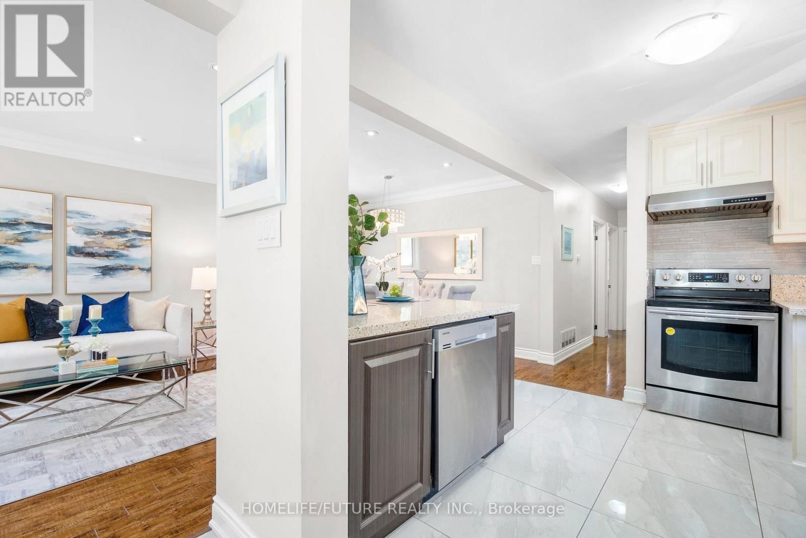 25 PEKING ROAD Image 4
