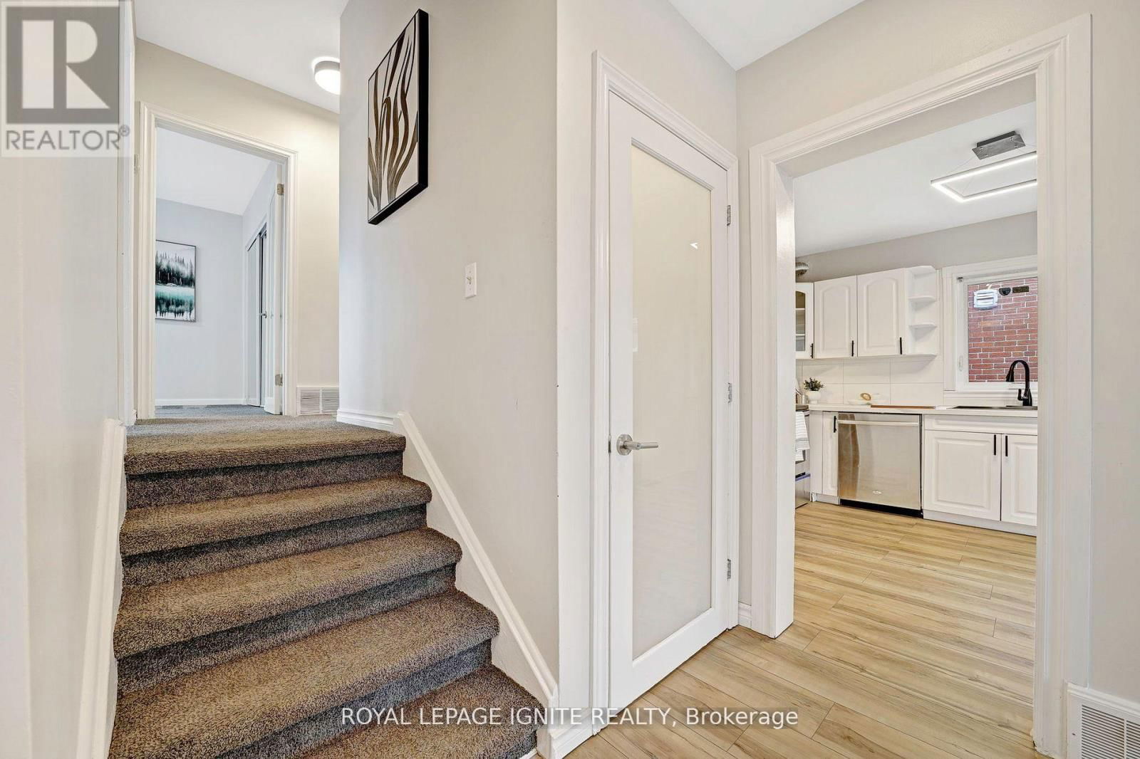 47 DEERFIELD ROAD Image 6
