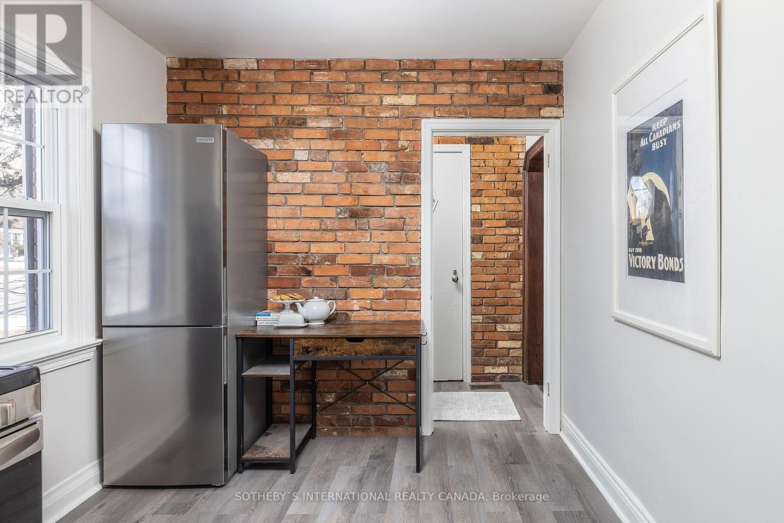 33 SOUTHMEAD ROAD Image 22