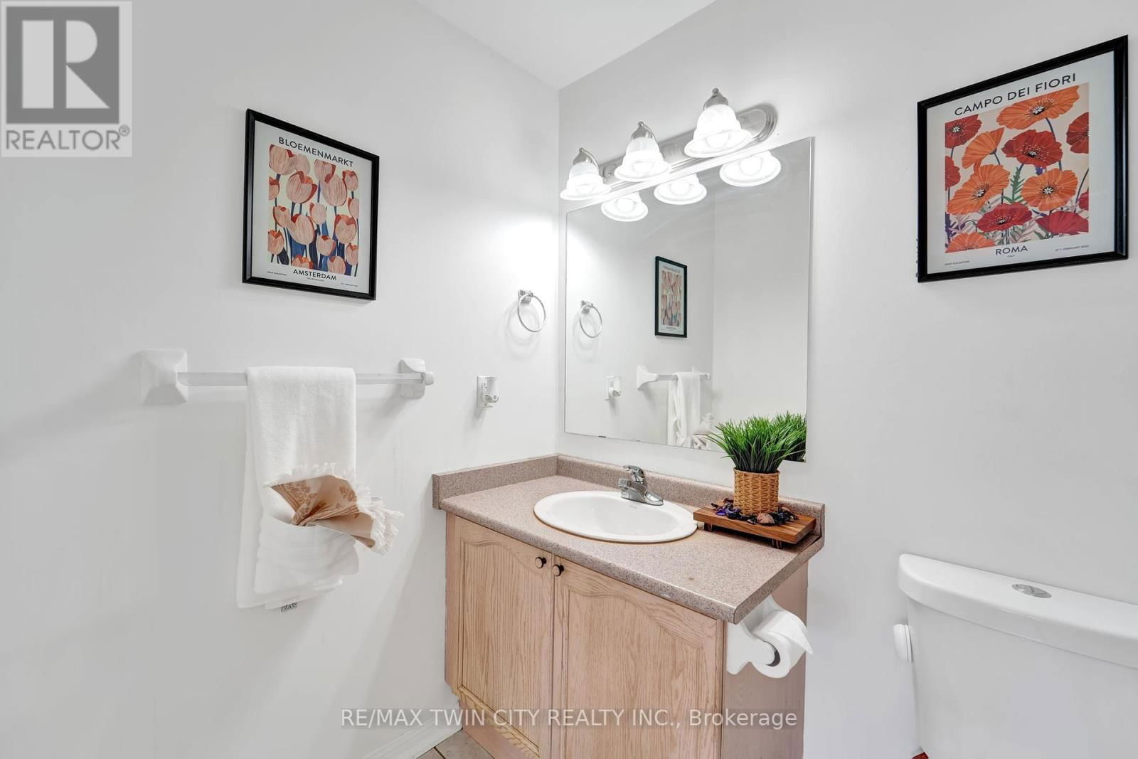 132 KIRKLAND PLACE Image 14