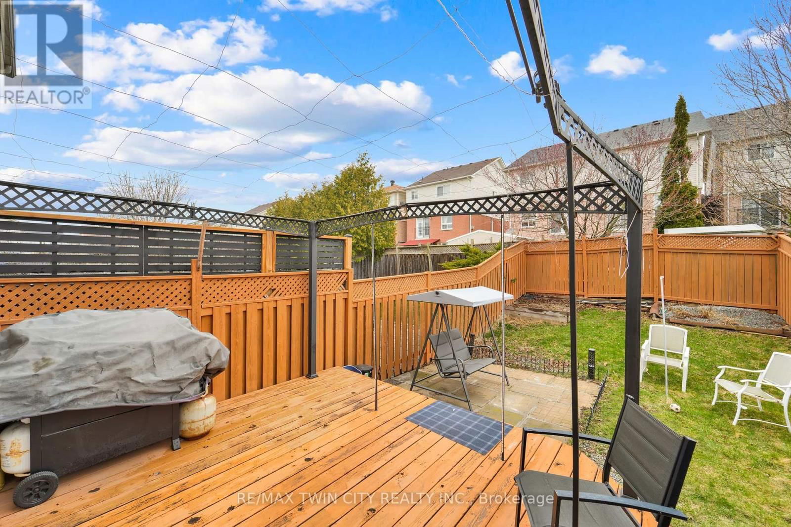132 KIRKLAND PLACE Image 21