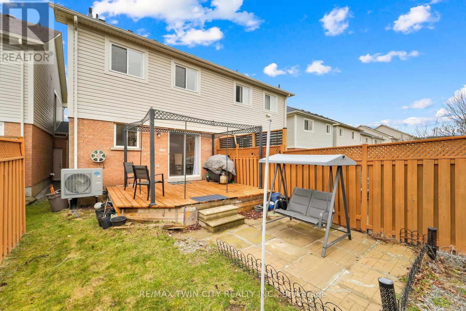 132 KIRKLAND PLACE Image 23