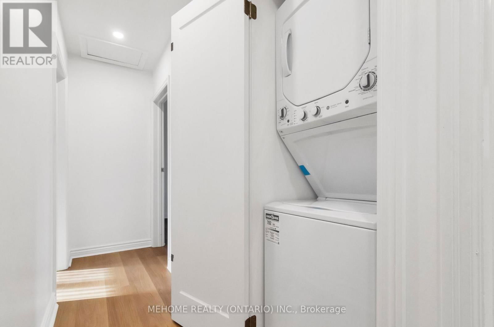 115 HARRIS COURT Image 12