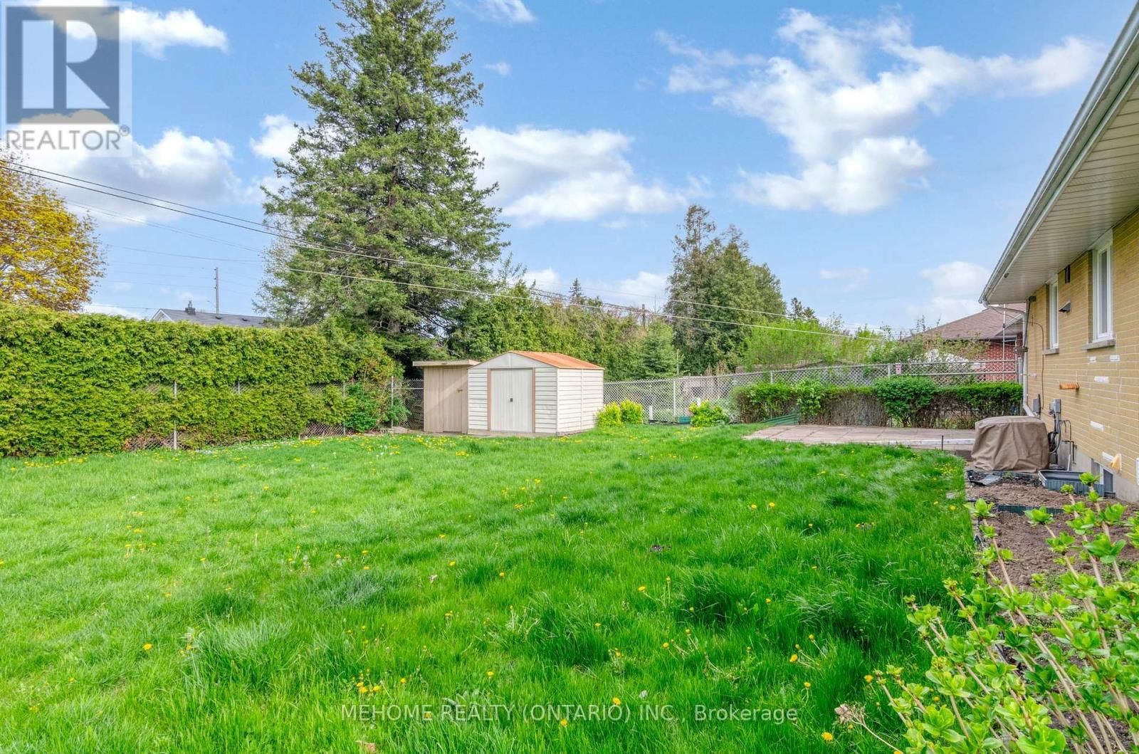 115 HARRIS COURT Image 13