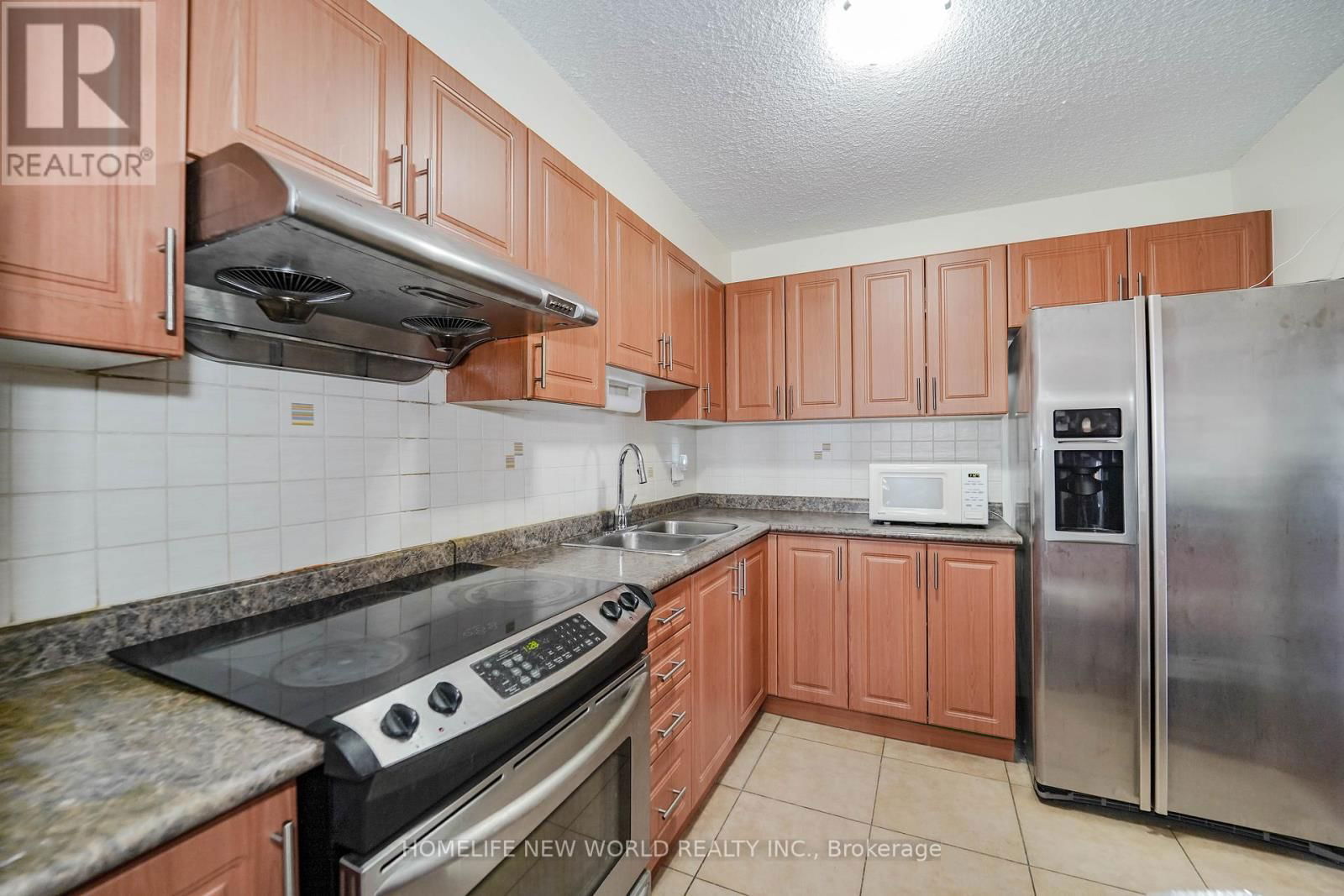 1805 - 4091 SHEPPARD AVENUE EAST Image 8
