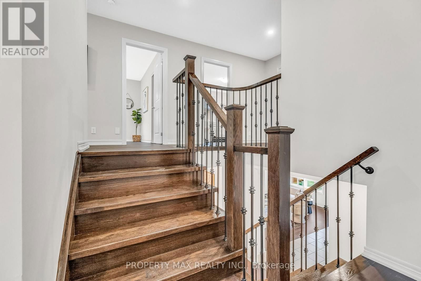 40 BRITANNIA AVENUE EAST Image 28