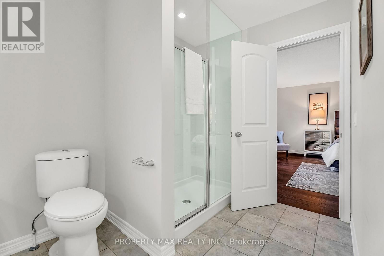 40 BRITANNIA AVENUE EAST Image 37