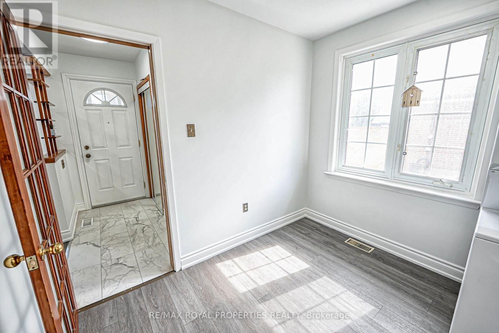 14 SHOREVIEW DRIVE Image 16