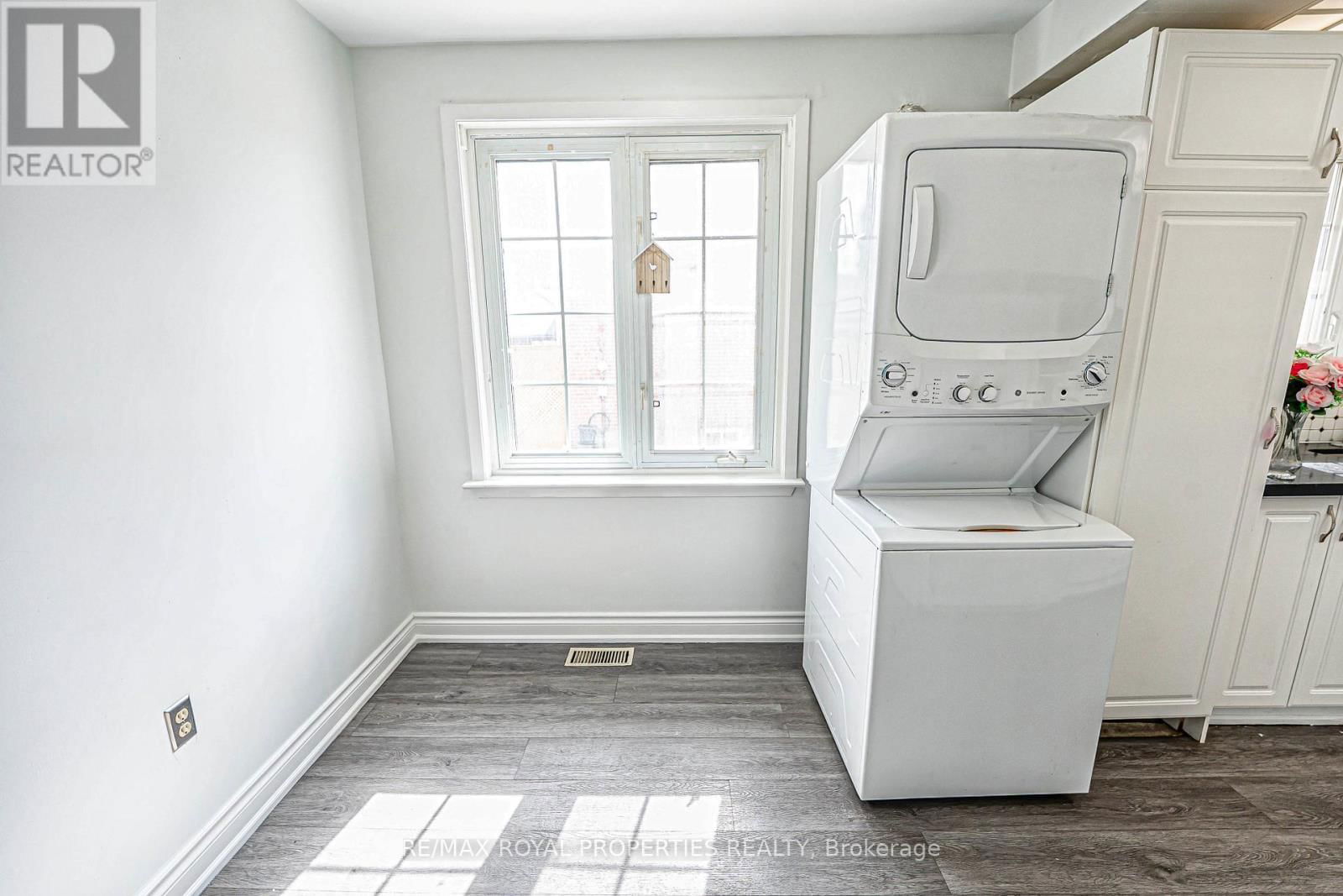 14 SHOREVIEW DRIVE Image 17
