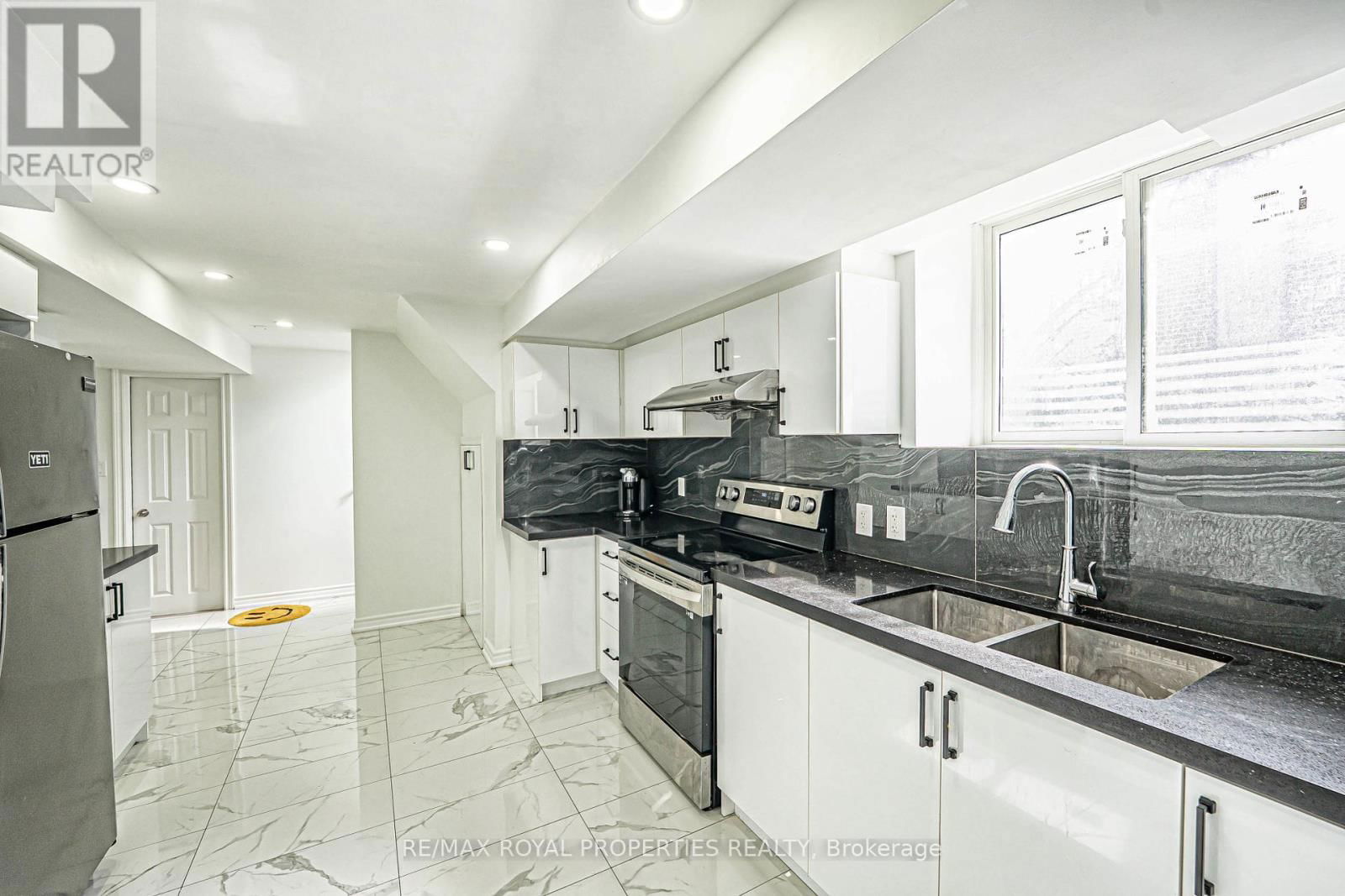 14 SHOREVIEW DRIVE Image 30