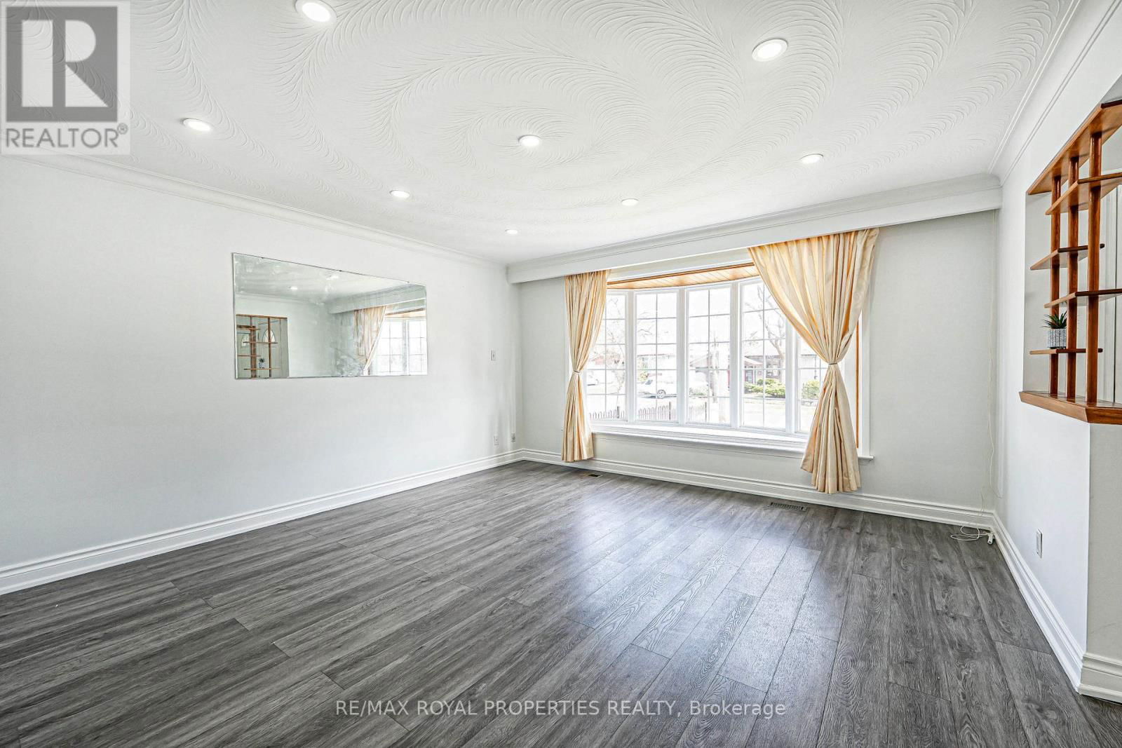 14 SHOREVIEW DRIVE Image 9