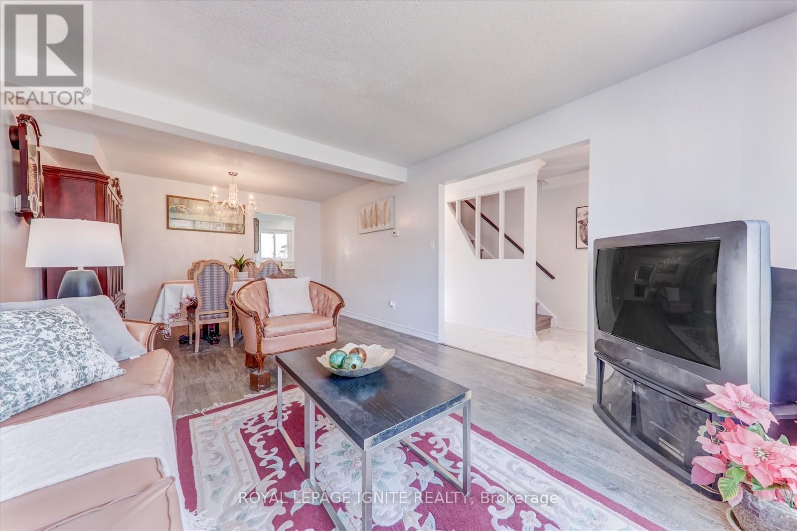49 DOWSWELL DRIVE Image 8