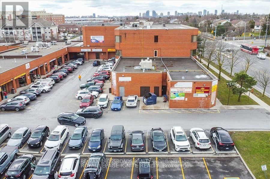 302 - 5200 FINCH AVENUE EAST Image 2