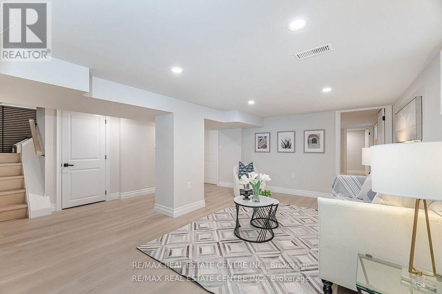 531 KING STREET EAST Image 29