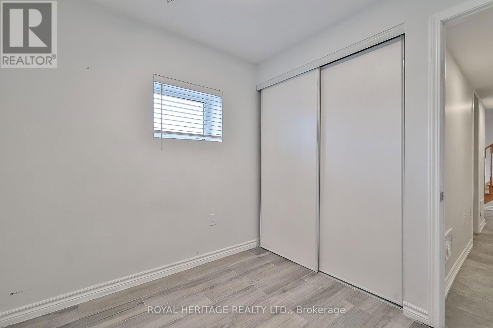 2 DUNSLEY WAY Image 30