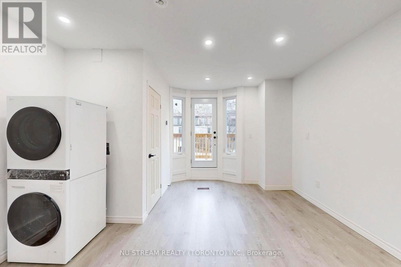 393 JONES AVENUE Image 19