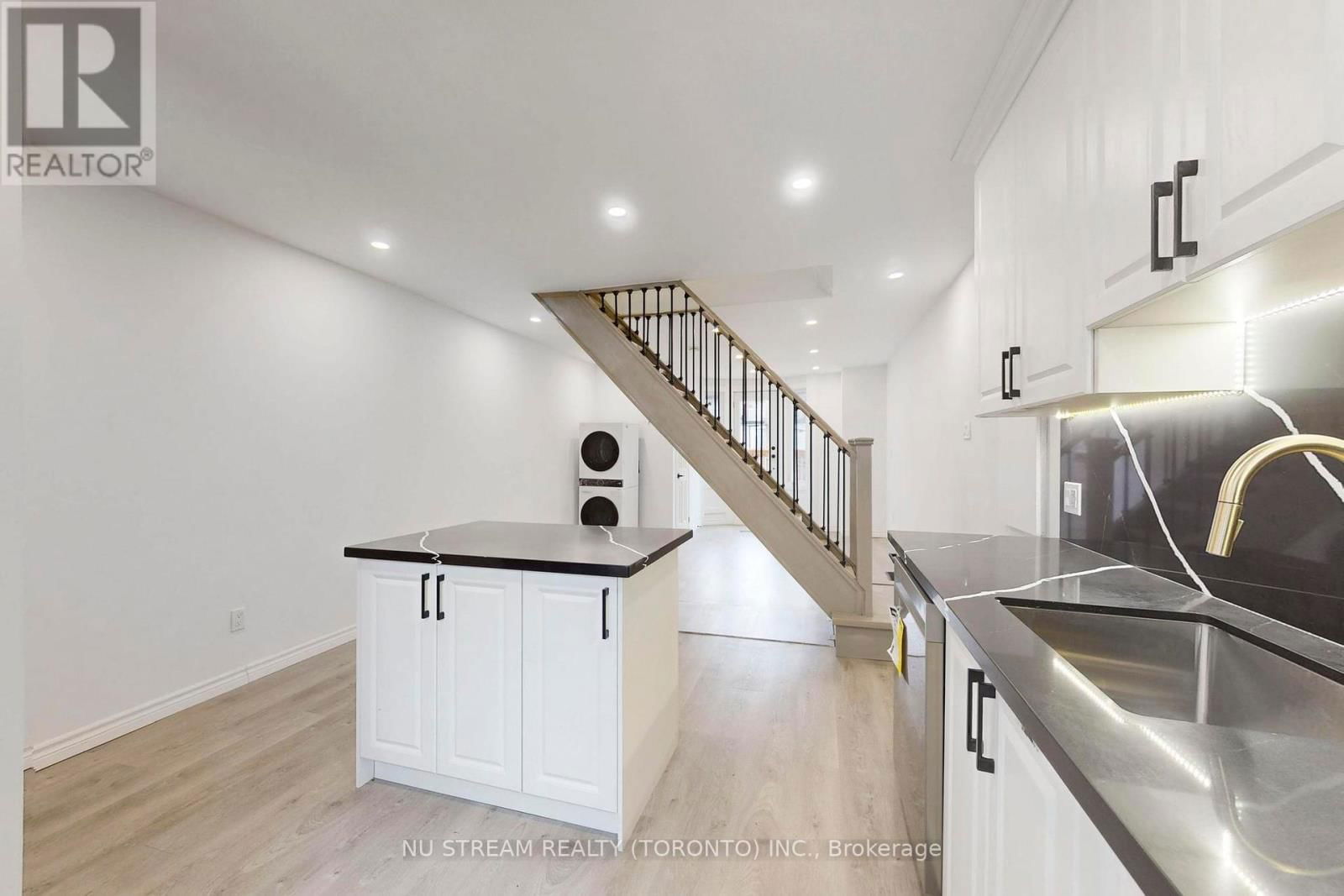 393 JONES AVENUE Image 3