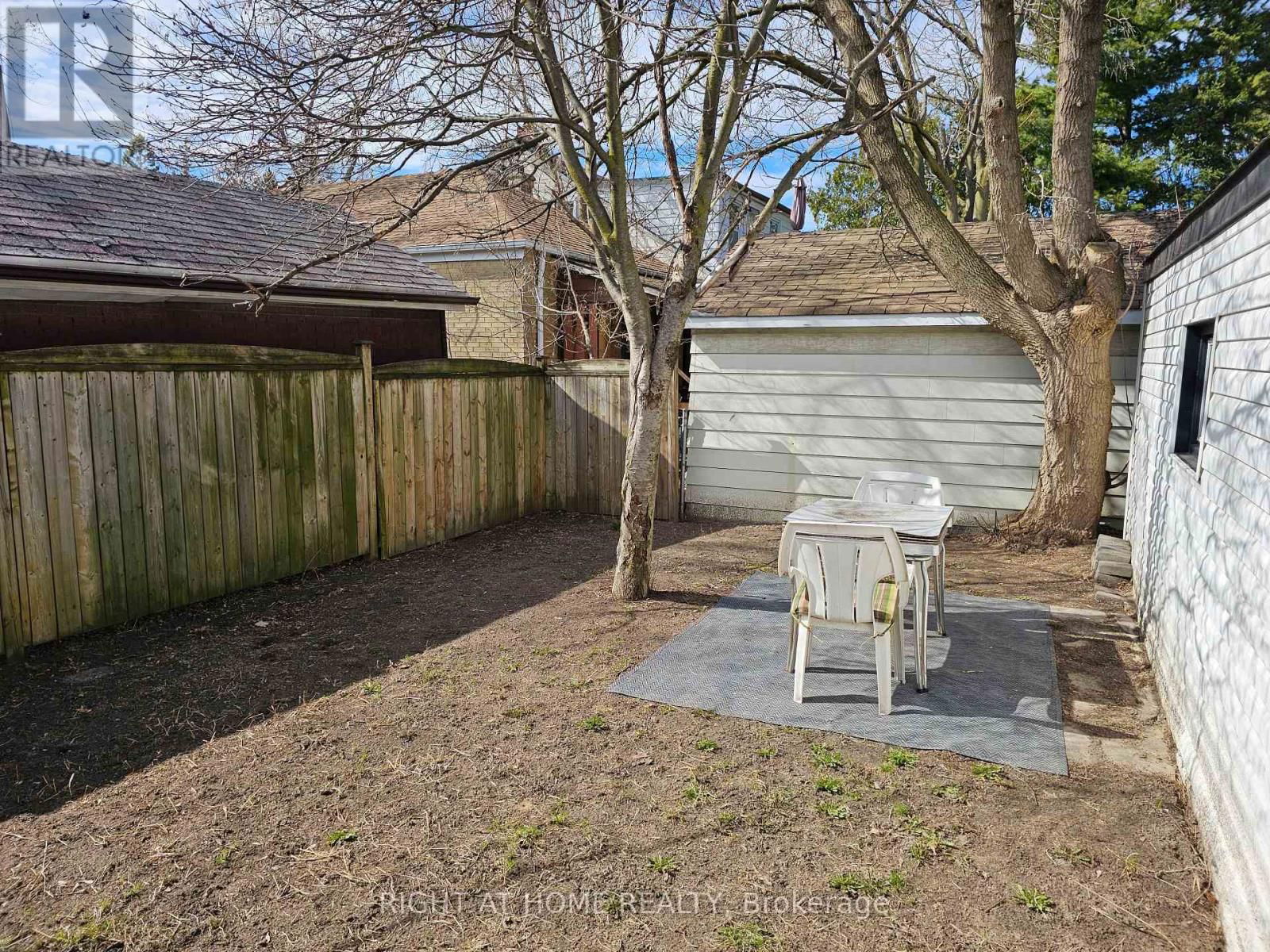 6 DUNKIRK ROAD Image 30