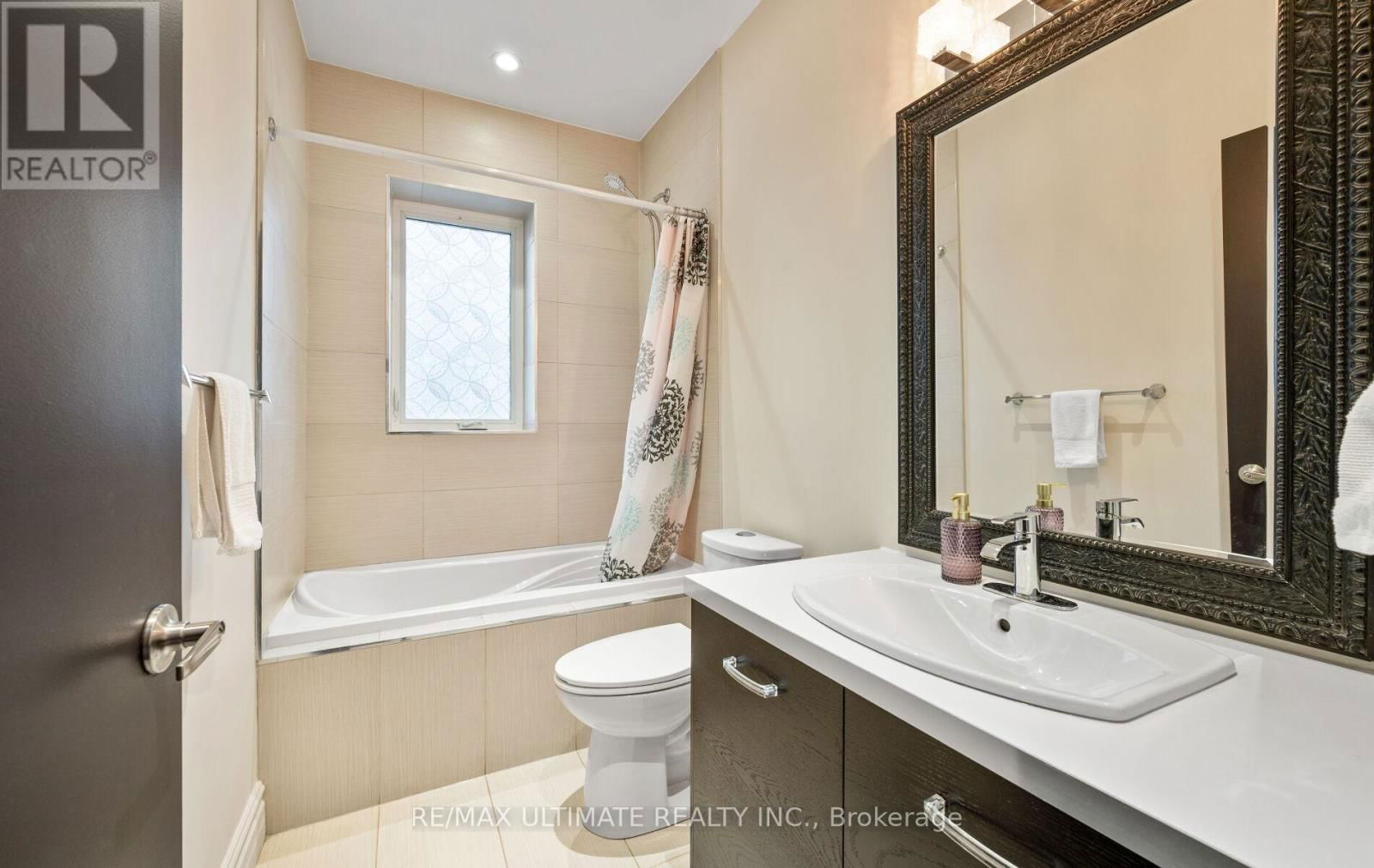 1209 PHARMACY AVENUE Image 13
