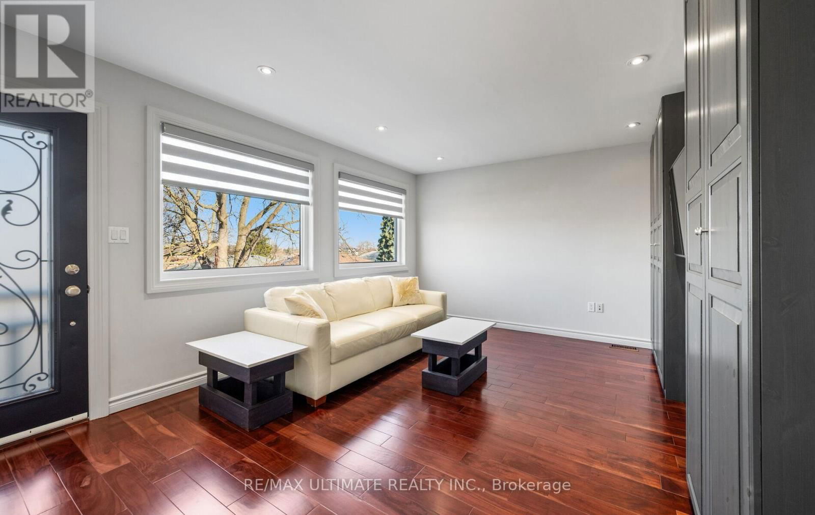 1209 PHARMACY AVENUE Image 17