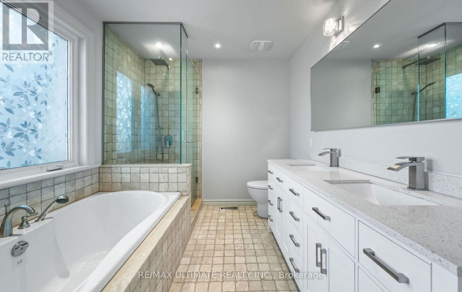 1209 PHARMACY AVENUE Image 22