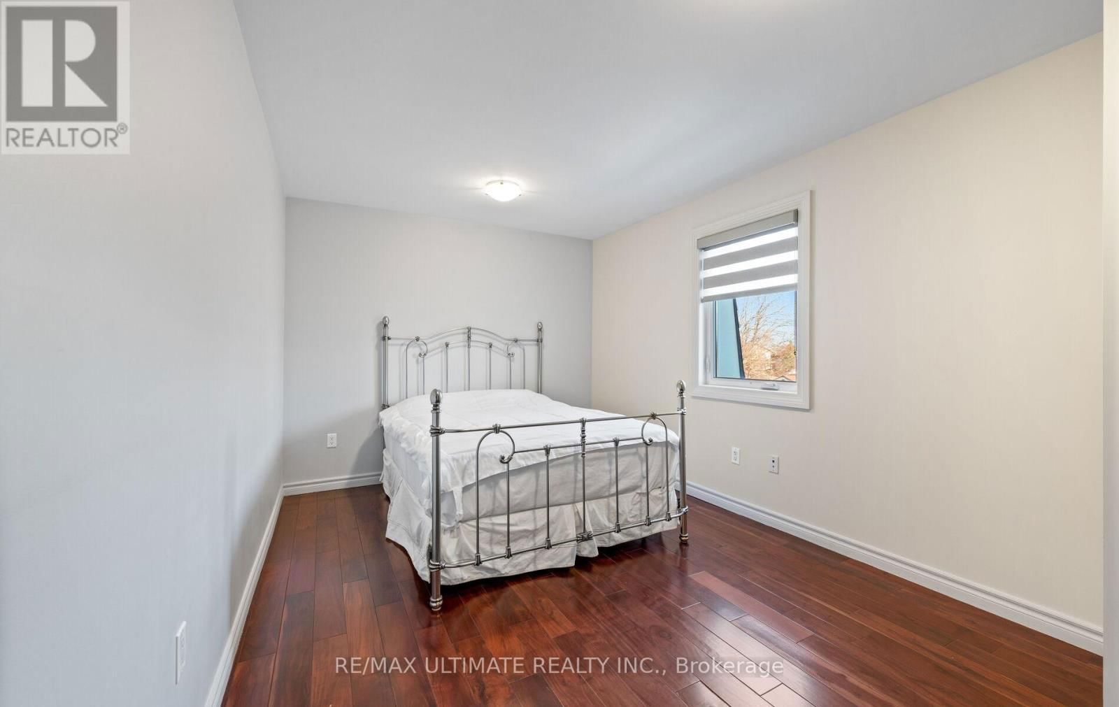 1209 PHARMACY AVENUE Image 23