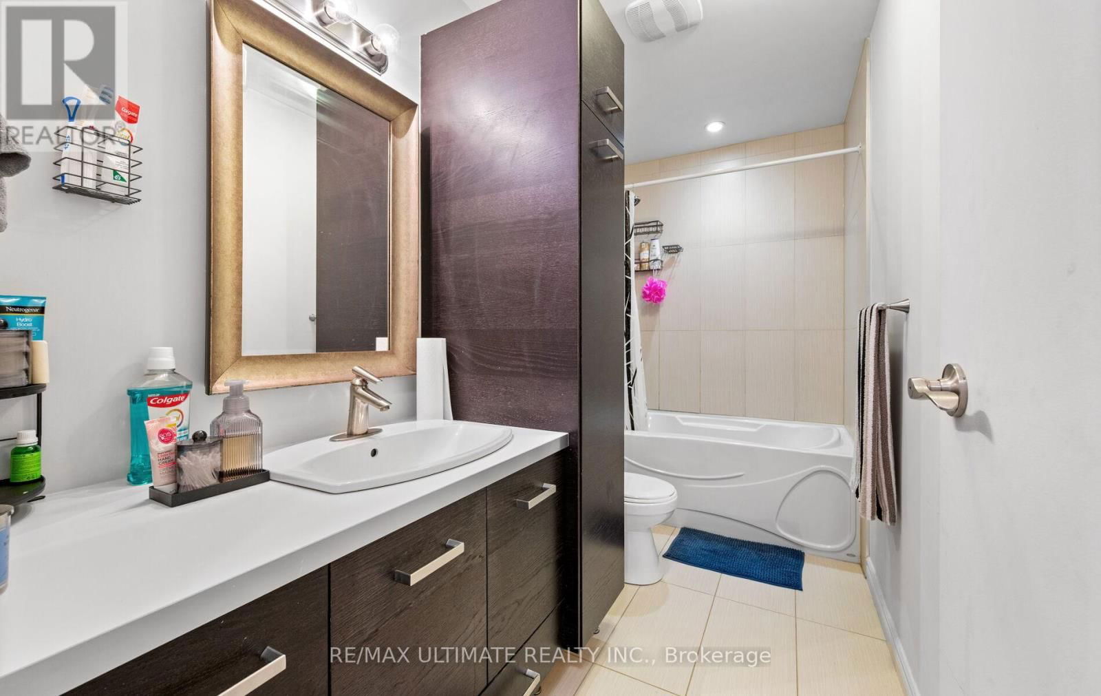 1209 PHARMACY AVENUE Image 37