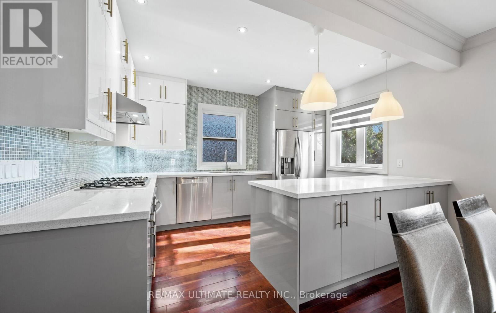 1209 PHARMACY AVENUE Image 8