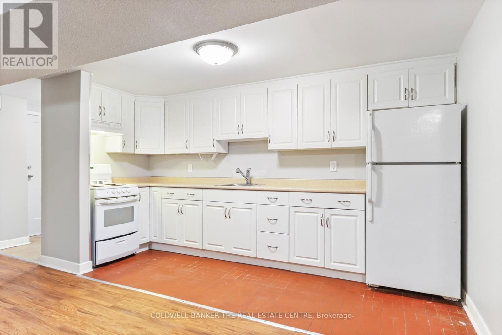 5 PEPLER AVENUE Image 30