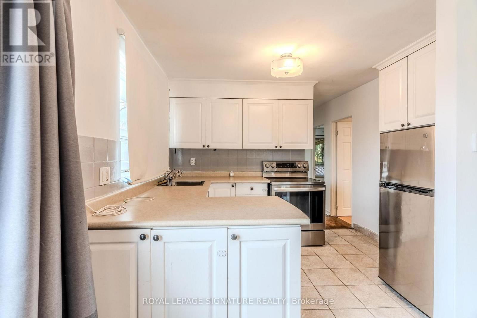 Main - 10 LAUREL AVENUE Image 8